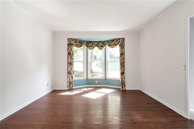 1895 Oak Tree Hollow, Alpharetta, GA 30005 - photo 4