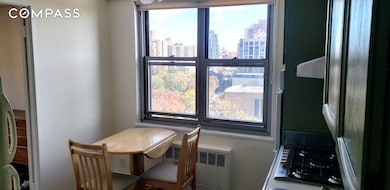 Gerard Towers unit 11D, Forest Hills, NY 11375 - photo 7