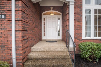6216 Saskatchewan Dr, Louisville, KY 40228 - photo 4