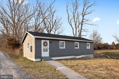 64 Mountain Rd, Strasburg, VA 22657 - photo 2