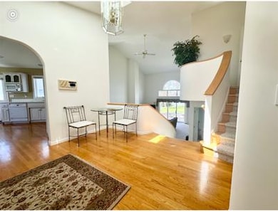 Lower to Upper levels.PNG