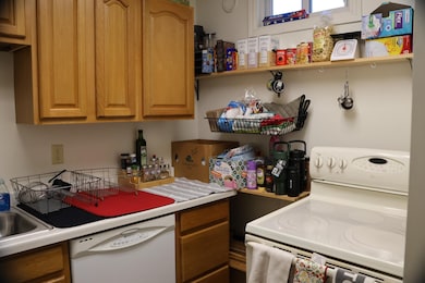 324 W Bayfield St, Washburn, WI 54891 - photo 5