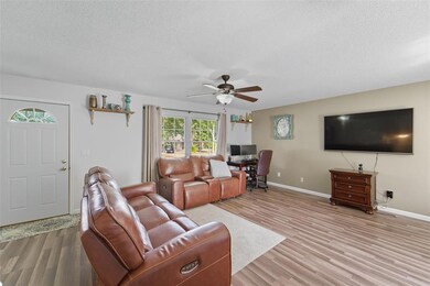 1028 7th St NW, Altoona, IA 50009 - photo 5
