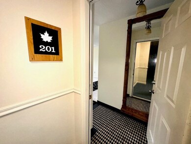 140 High St unit 201, Westerly, RI 02891 - photo 2