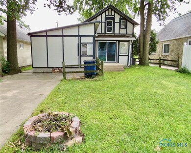 2614 Oak Grove Place, Toledo, OH 43613 - photo 3