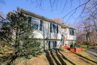 210 Lake Dr, Lehighton, PA 18235 - photo 4
