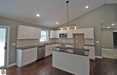 Granite Counter Tops - Quality Cabinets