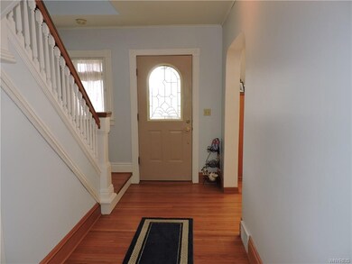 119 E Felton St, North Tonawanda, NY 14120 - photo 2