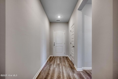 001-8761NashvilleDrNW-CarolinaShores-NC-