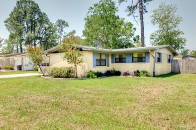 2804 Elisa Dr E, Jacksonville, FL 32216 - photo 2