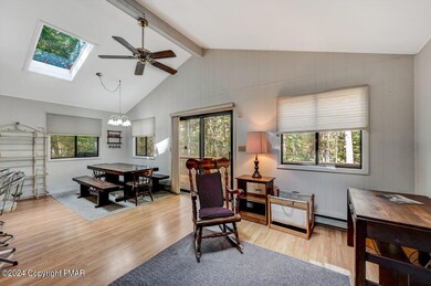 122 Long View Ln, Pocono Pines, PA 18350 - photo 4