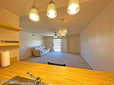 Kitchen b