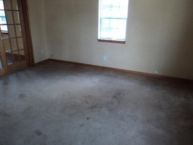 1522 Pearl St, Anderson, IN 46016 - photo 3