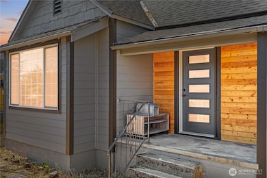 5424 S J St, Tacoma, WA 98408 - photo 2