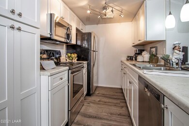 New Cabinets & Lighting