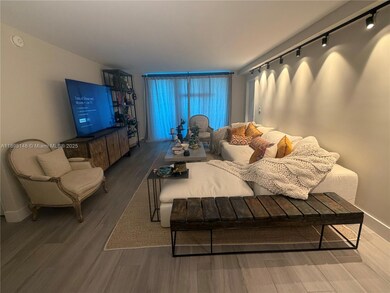 Towers of Key Biscayne unit E504, Key Biscayne, FL 33149 - photo 3