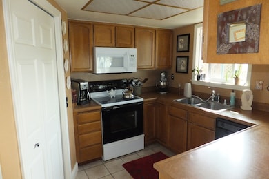 974 Chamise Way, Redding, CA 96002 - photo 2