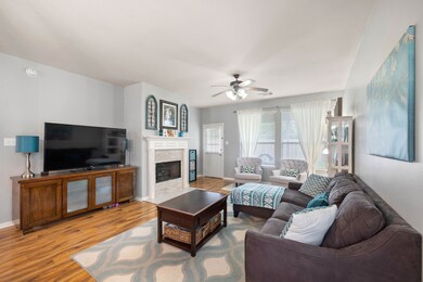 15323 Tupelo Dr, Cypress, TX 77429 - photo 3