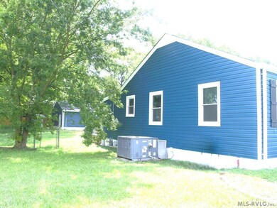 1924 Willow St, Roanoke Rapids, NC 27870 - photo 6