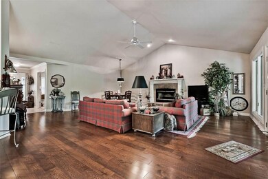 9 Milford Ln, Bella Vista, AR 72715 - photo 4