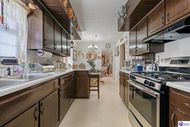 140 Fountain View Dr, Leitchfield, KY 42754 - photo 7