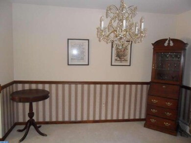 565 Fernwood Ave, Saint Clair, PA 17970 - photo 6