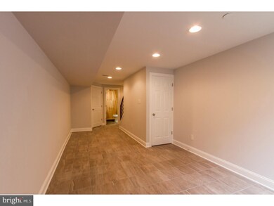 2338 Gerritt St, Philadelphia, PA 19146 - photo 7