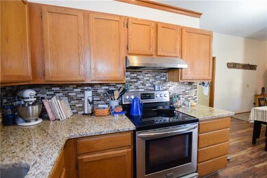 917 N Blackwelder Ave, Edmond, OK 73034 - photo 5