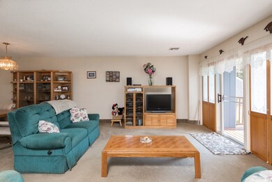 85 Whitman St unit 112, East Weymouth, MA 02189 - photo 4