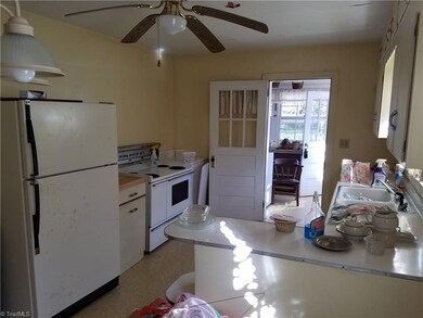 1404 Rolling Rd, Asheboro, NC 27205 - photo 6