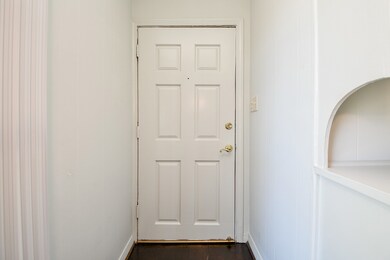 1723 W 43rd St, Houston, TX 77018 - photo 4