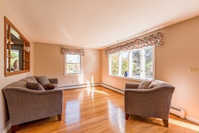 34 Roosevelt Ave, North Attleboro, MA 02760 - photo 6