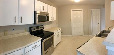 184 Boiling Brook Dr, Statesville, NC 28625 - photo 4