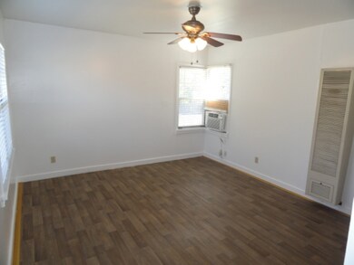 7446 Edna St, Houston, TX 77087 - photo 7