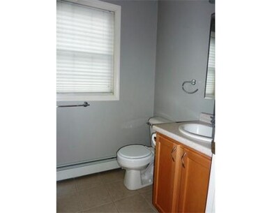 84 Valleyview Dr unit 84, Fitchburg, MA 01420 - photo 6