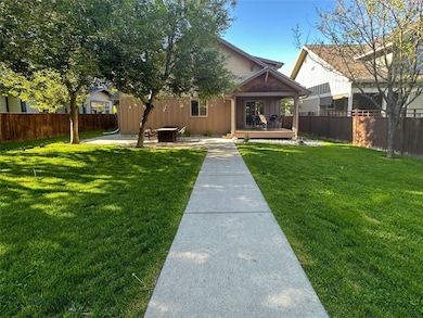 back-yard facing house