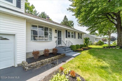 31 Margaret Dr, Albany, NY 12211 - photo 3