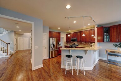 Eat in Kitchen opens to Family room