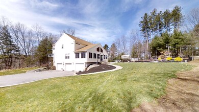 380 Mammoth Rd, Pelham, NH 03076 - photo 3