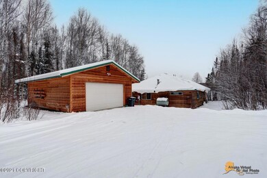 Exterior Garage