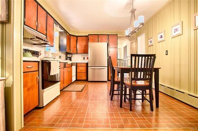 301 Sleepy Hollow Rd, Bath, PA 18014 - photo 5