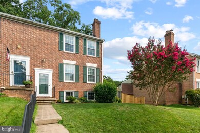 5835 Richardson Mews Square, Halethorpe, MD 21227 - photo 2