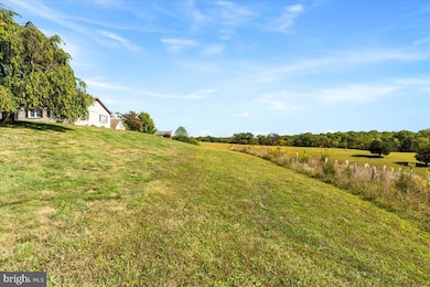 4014 Resley Rd, Hancock, MD 21750 - photo 5