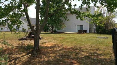 259 Southland Ave, Boiling Springs, SC 29316 - photo 4