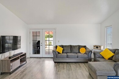 6742 Amy Ln NE, Keizer, OR 97303 - photo 6