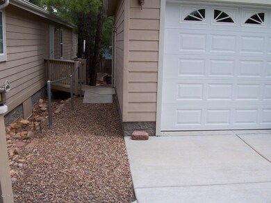Garage, Side Entrance