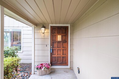 1110 Cascade Dr, Lebanon, OR 97355 - photo 5