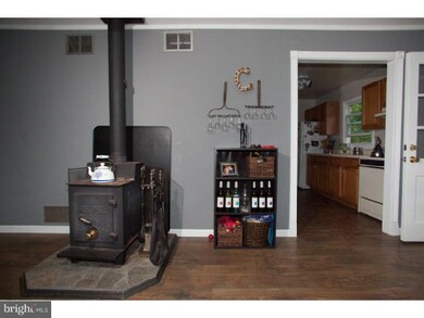 137 Gable Rd, Paoli, PA 19301 - photo 5