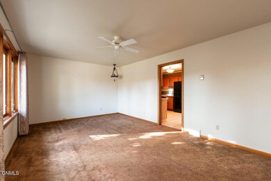 1900 Xavier St, Bismarck, ND 58501 - photo 6