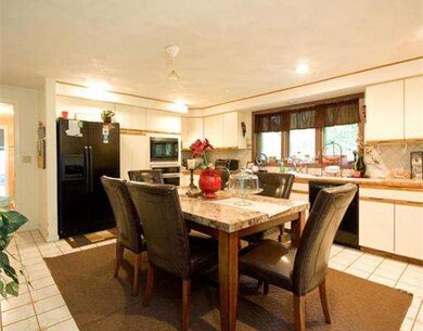 100 Talmuth Ave, Haverhill, MA 01830 - photo 4